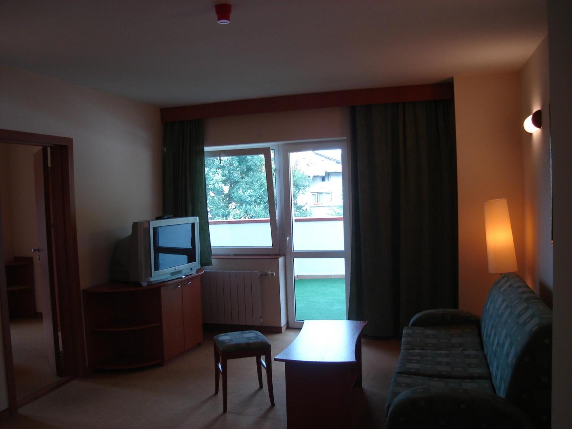 Hotel Seasons Tryavna Exterior foto